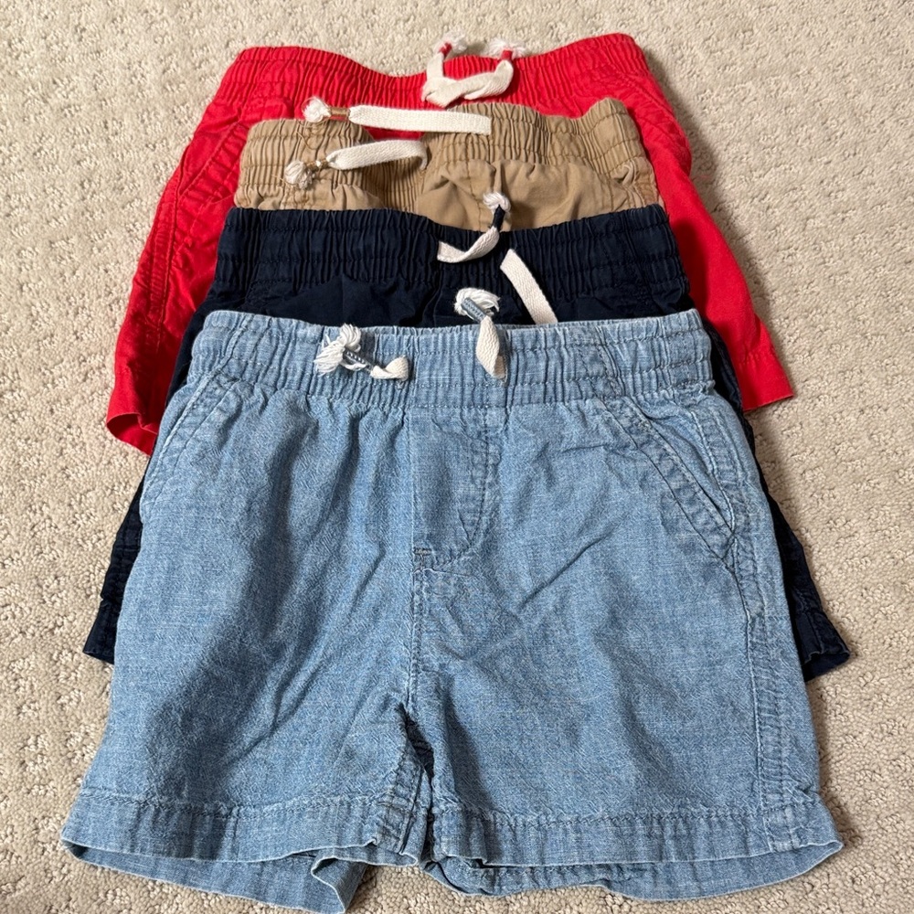 GAP 4-Pack Elastic-Waist Kids Shorts in Light Blue, Navy, Khaki & Red